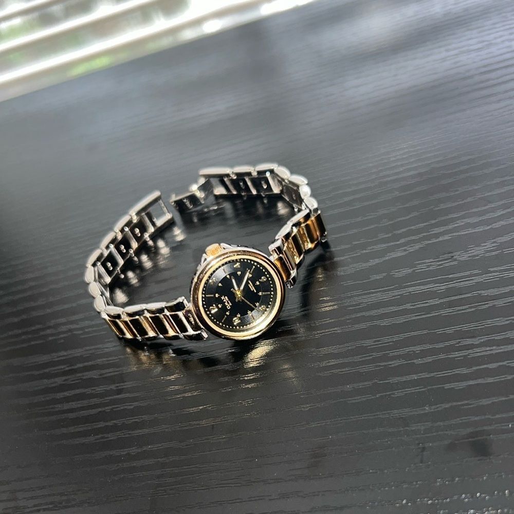 OMAX stainless unisex watch.!